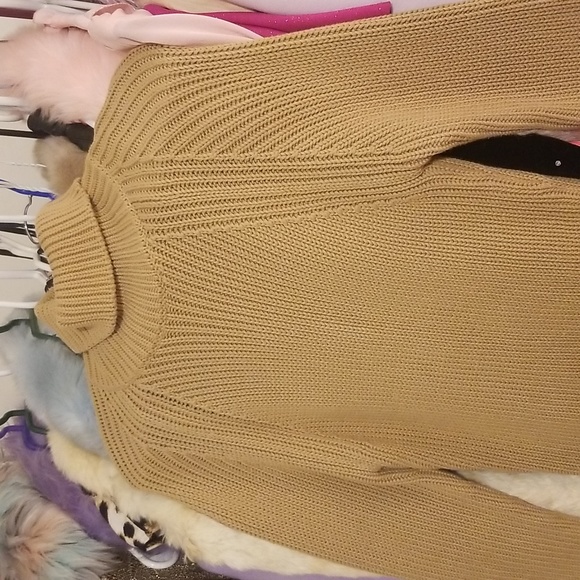 Tan Cable Knit Sweater - Picture 2 of 3